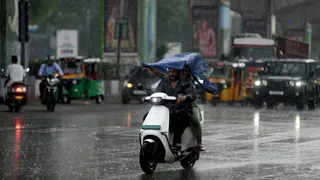 Rain Lashes Delhi, Noida Amid Searing Heatwave, Temperature Likely To Remain Low For Next 2-3 Days